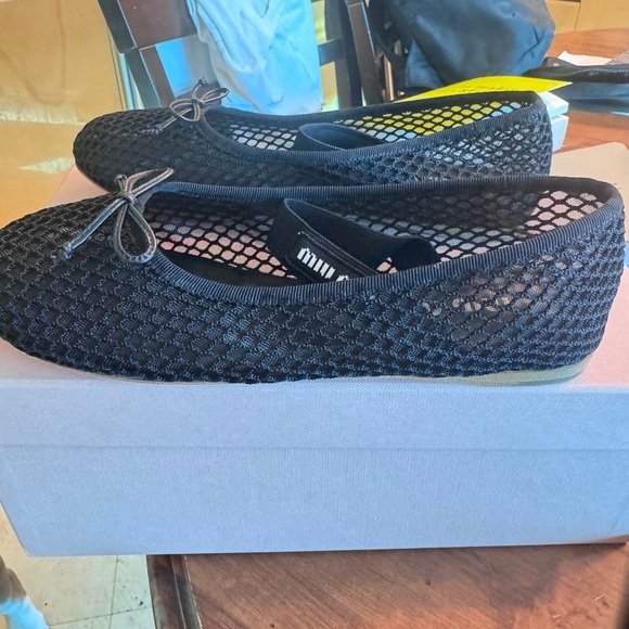 Miu Miu Black Mesh Ballet Flats Size 8. Barely used. - Picture 5 of 8